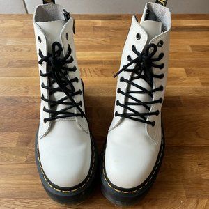 Doc Martens Jadon Smooth Leather Platform Boots